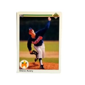 1990 Upper Deck Steve Avery.